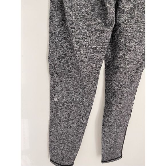 LULULEMON Gray Leggings Size 4 - Picture 4 of 5